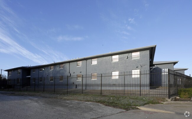 Kiest Terrace Apartments - Kiest Terrace Apartments