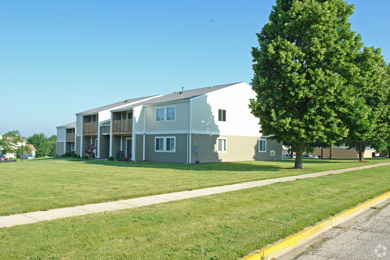 North Prairie Apartments of Marengo - North Prairie Apartments of Marengo