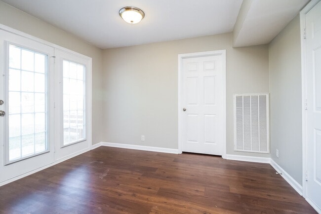 Photo - 360 Davids Way