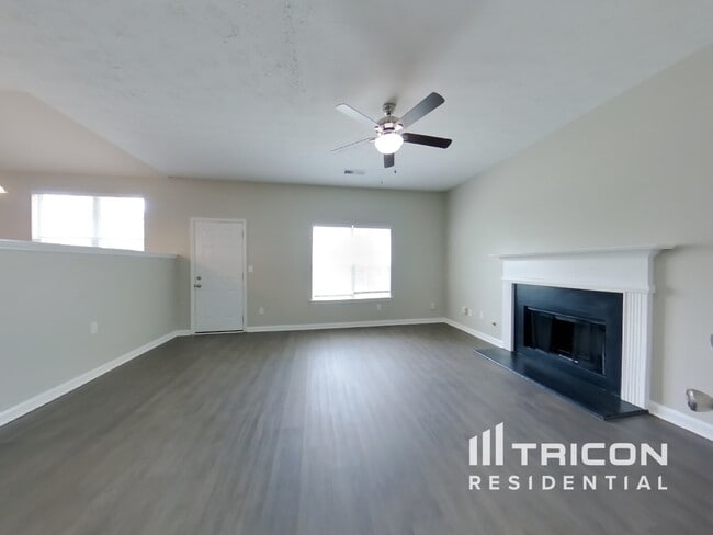 Photo - 3120 Far Emerald Land