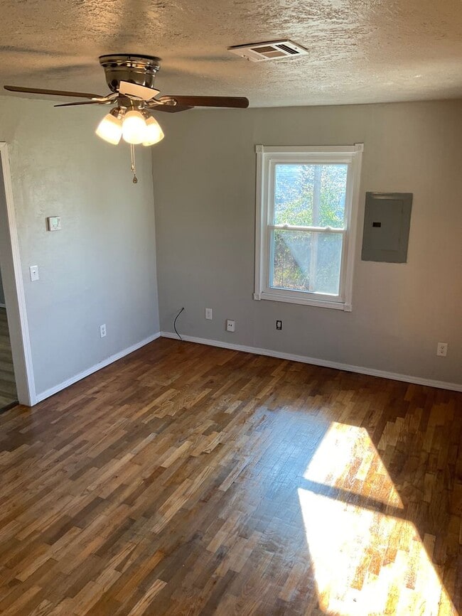 Photo - Four bedroom family home