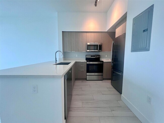 Photo - 601 E Dania Beach Blvd Condo Unit 834