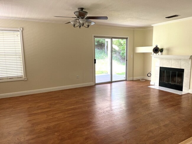 Photo - 1936 Hillock Ct