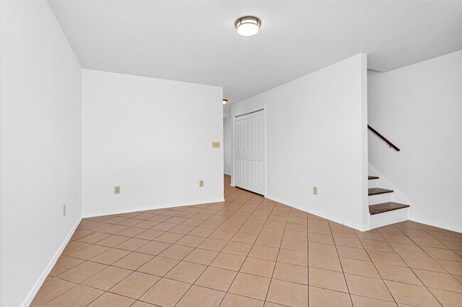 Photo - 2156 Hopper Rd