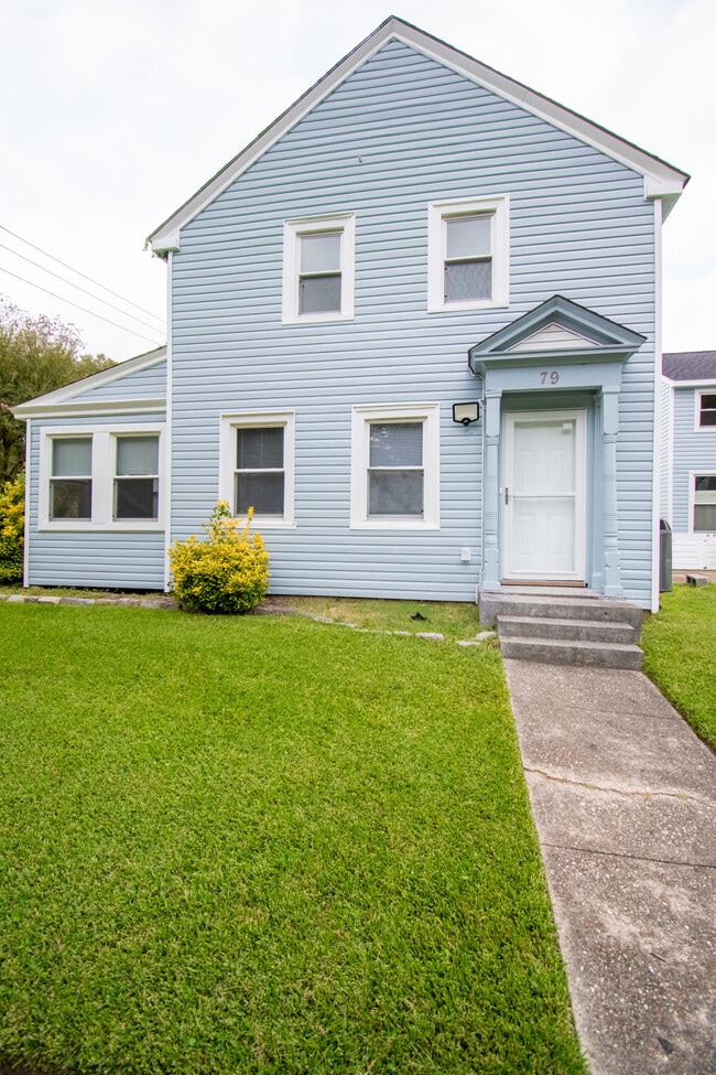 79 Gillis Rd