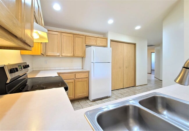 Photo - Spacious, 3 bedroom 2 bath Duplex in Marys...