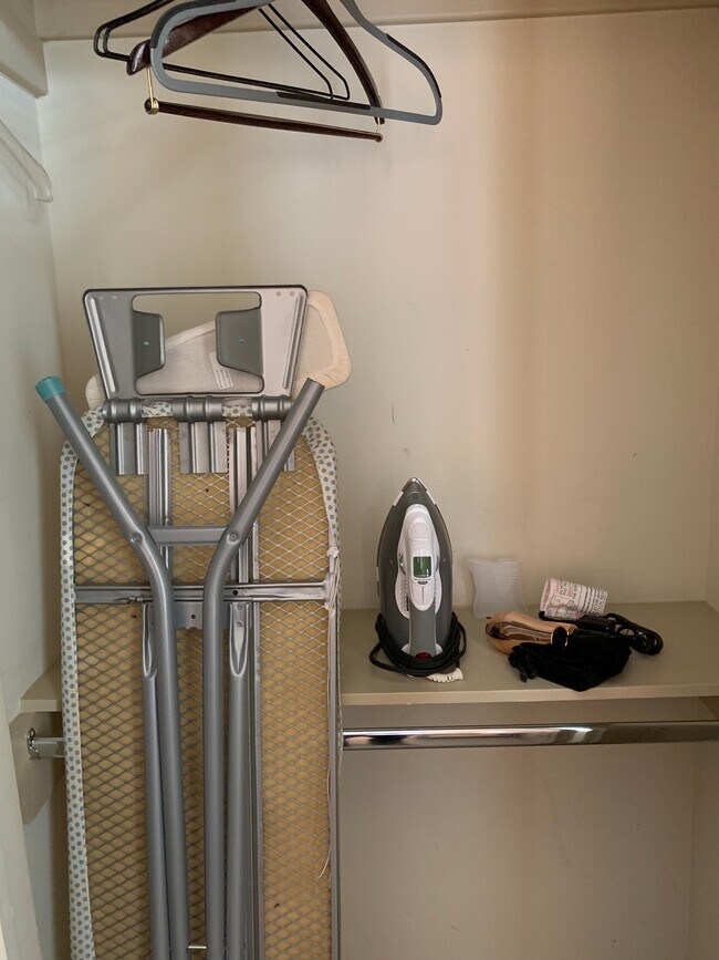 Photo - 2822 Leeland St