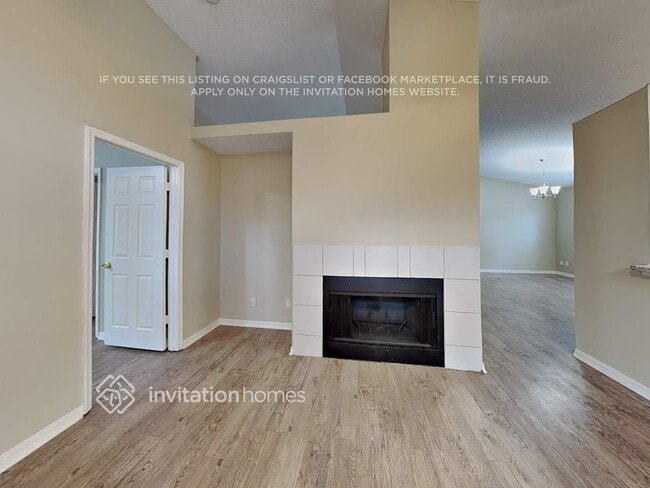 Photo - 13768 Meadowpark Ave