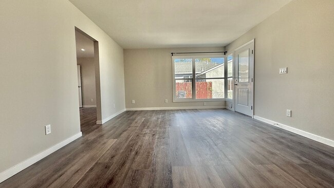 Photo - 1319 Hubbard Ave Unidad Hubbard Street 1319