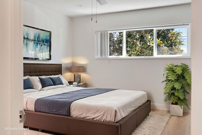 Photo - 1417 S Holt Luxury Investments LLC