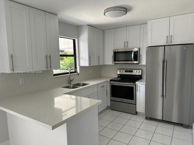 Photo - 333 Bayview Ave