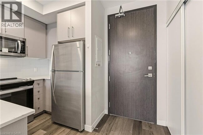 Photo - 15 Queen St S Unit 2308