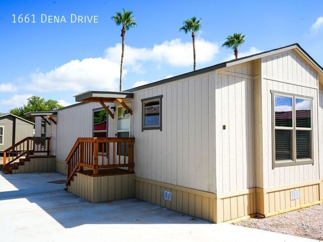 Photo - 1661 Dena Dr