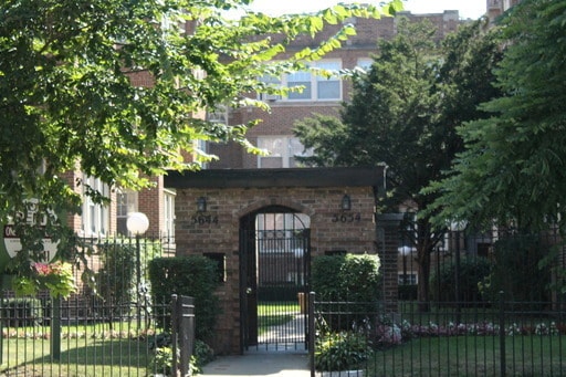 East Edgewater Two Bedroom - East Edgewater Two Bedroom Apartment Unit 5654-2N