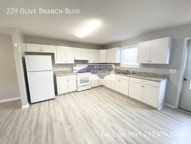 Photo - 229 Olive Branch Blvd