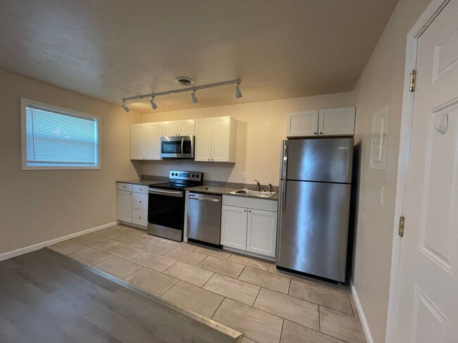 Photo - 222 Vickie Lynn Ln Apartment Unit 7B1