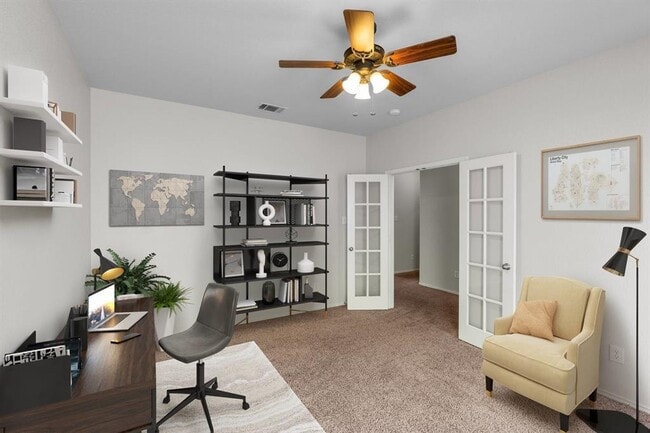 Photo - 124 Amberwood Ct
