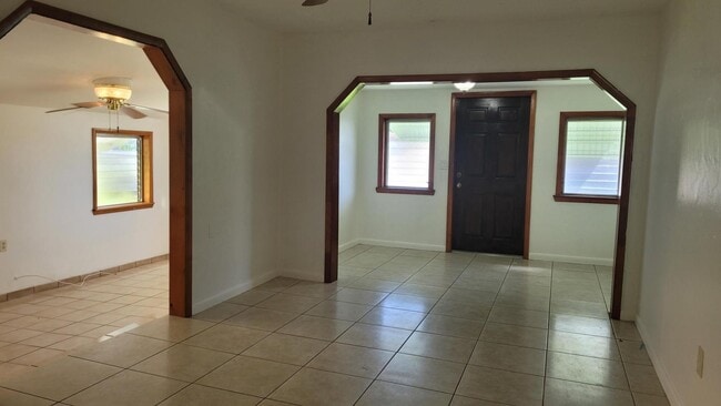 Photo - 528 NW 44th Ave