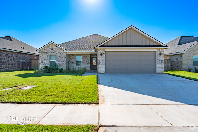 Building Photo - 7419 Security Ln Rental