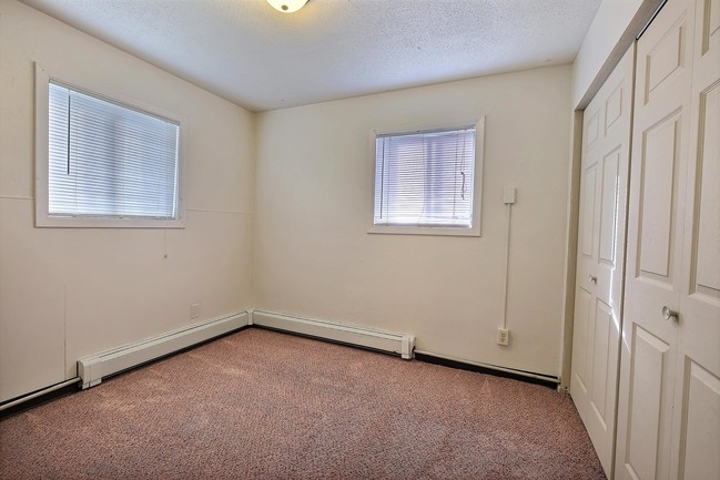 Photo - Terrace on the Green