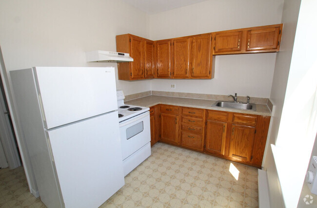Building Photo - 11 Broadway Rental