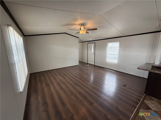 Building Photo - 1035 Ferryboat Ln Rental