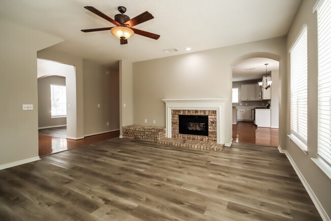 Photo - 19322 Oak Station Dr