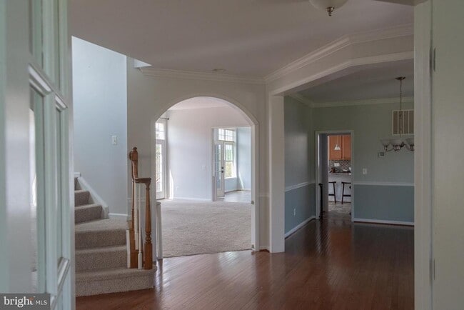 Photo - 108 Setting Sun Ct