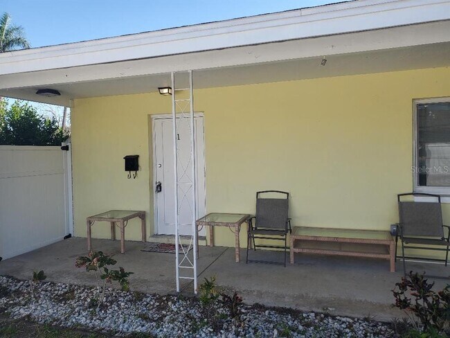 Photo - 1020 70th St N