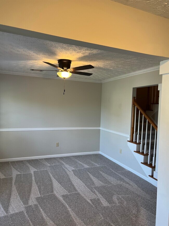 Photo - 700 Cirrus Ct