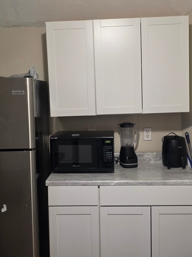 kitchen - 383 Canisteo St Unit 201