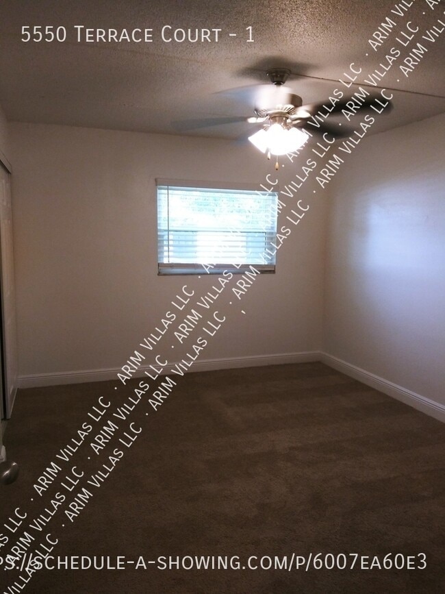 Photo - 5550 Terrace Ct Unit 1