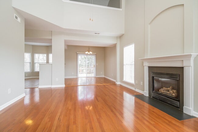 Photo - 2716 Bison Ct