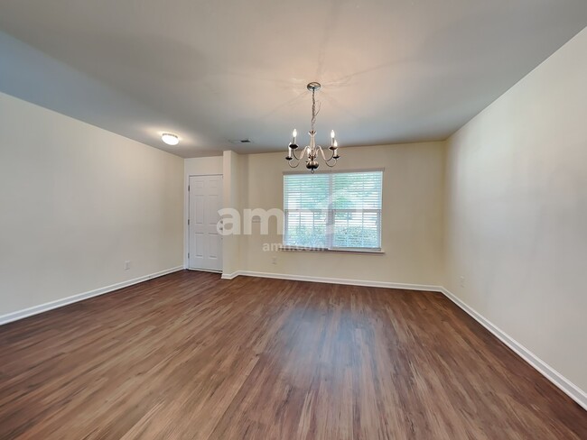 5888 Odenton Ln