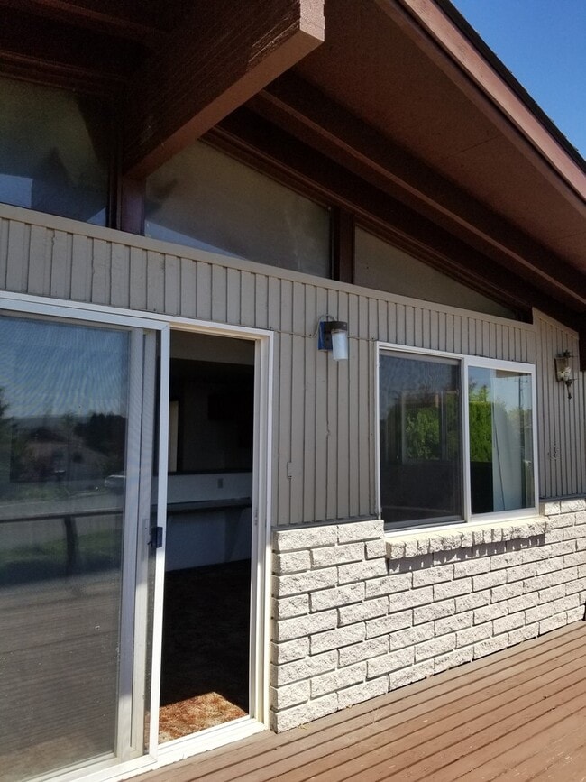 Photo - p513 Unit 519