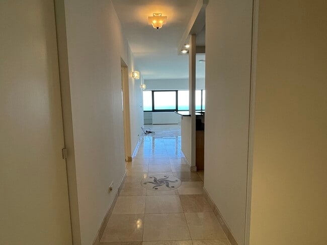 Photo - 175 E Delaware Pl Unit 5607