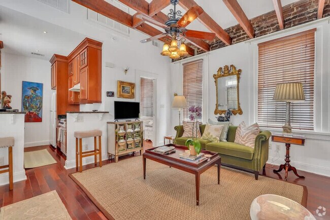 Building Photo - 9 W Gordon Ln Unit ID1244814P Rental
