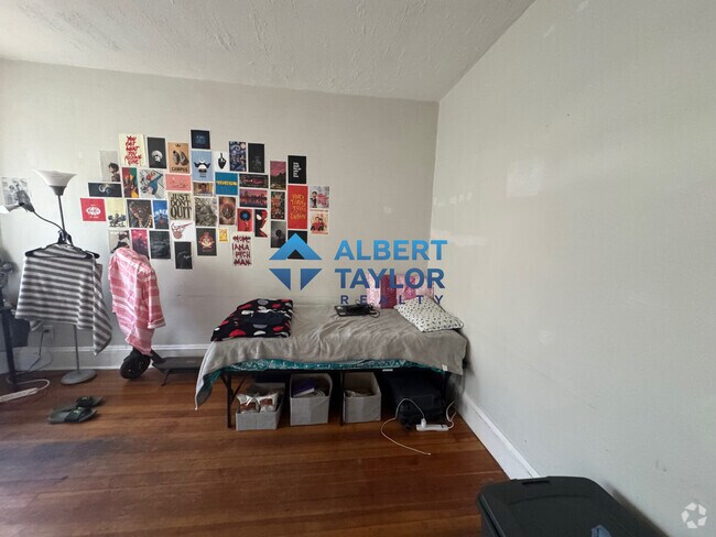 Building Photo - 528 Cambridge St Unit 1 Rental