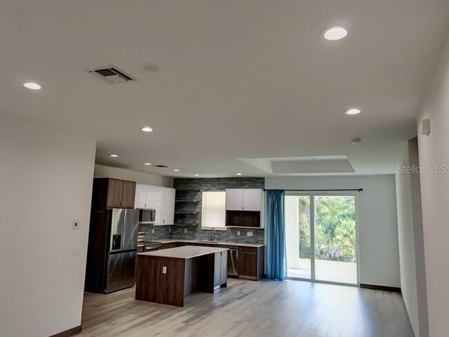 Photo - 2939 Billberry St