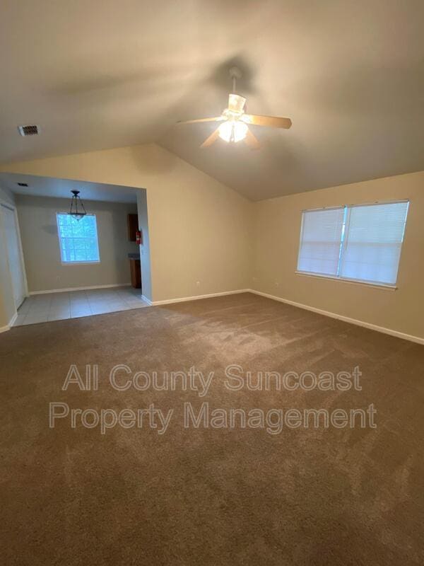 Photo - 630 Mississippi St