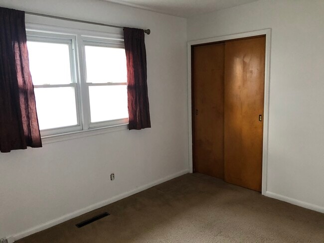 Dormitorio 1 - 225 Crim St