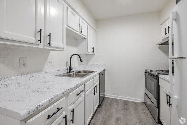 Building Photo - Adar at Golden Gate Rental