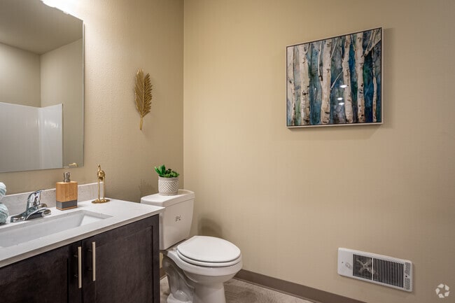 2BR, 2BA - 1279SF