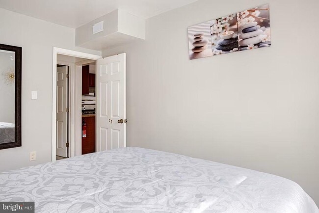 Photo - 768 Pennsylvania Ave