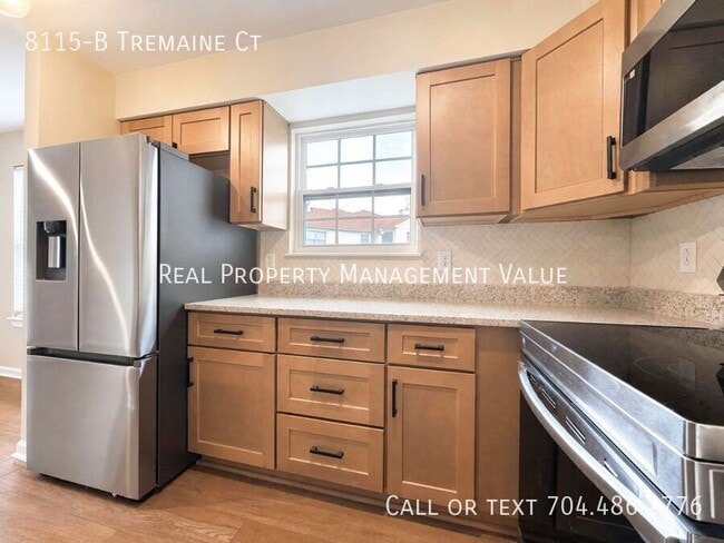 Photo - 8115 Tremaine Ct