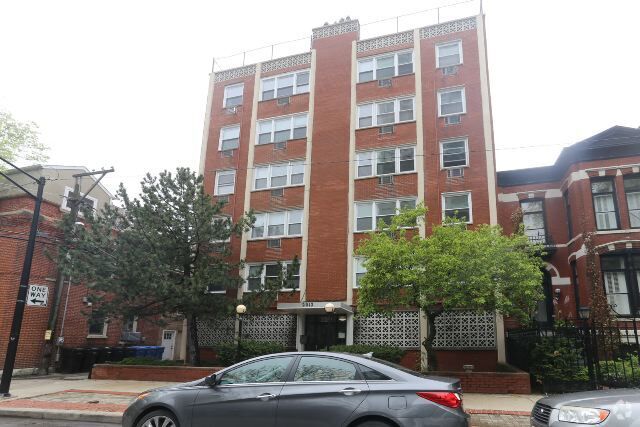 Building Photo - 2012 N Orleans St Rental