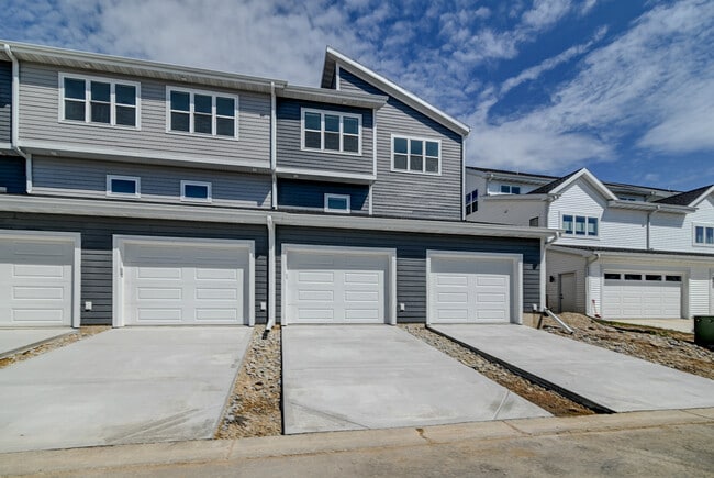 Photo - 4879 Lacy Rd