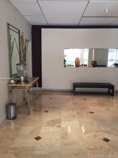 Photo - 150 SE 25th Rd Unidad 15F