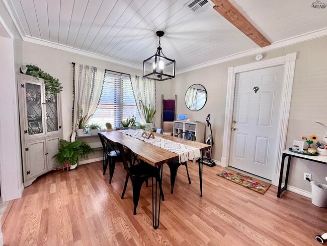 Photo - 4722 Florist St