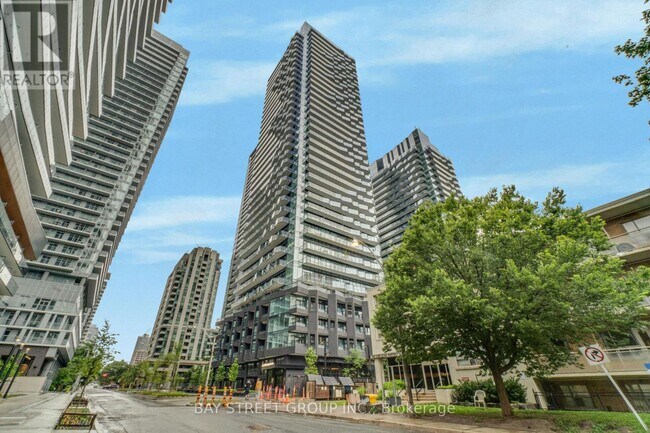 Photo - 110 Broadway Ave Unité 1813S